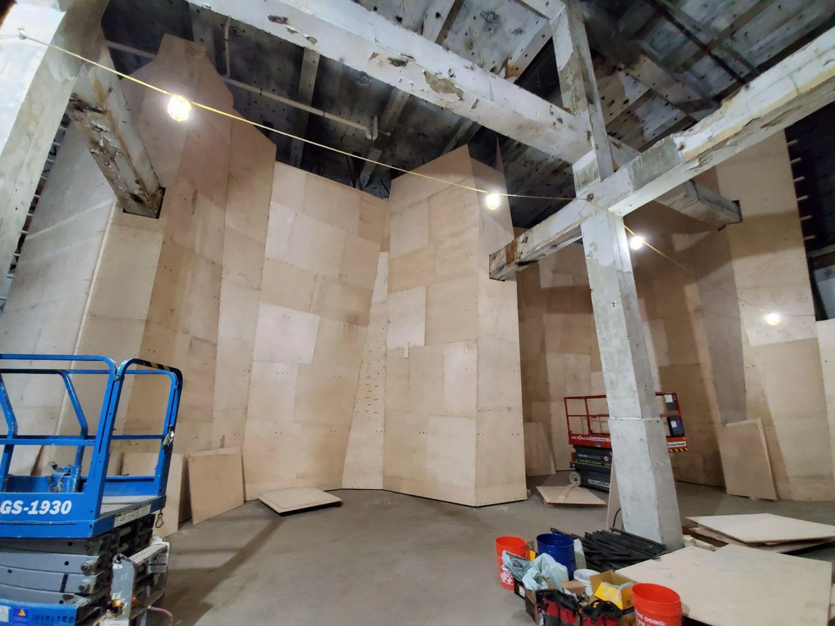 CLIMB INTO HISTORY WITH METHOD CLIMBING AND FITNESS