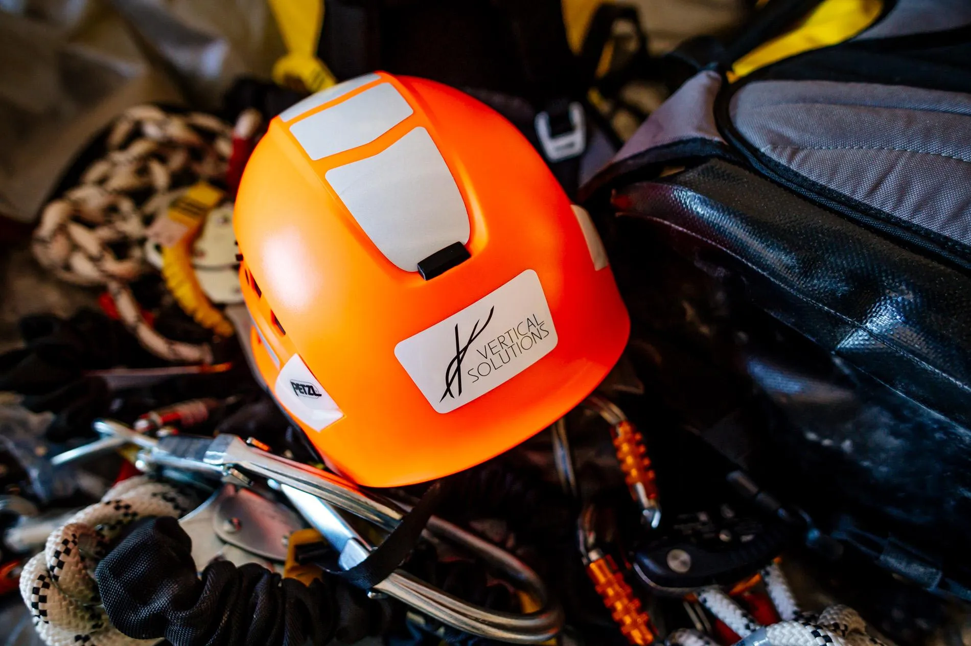 UNCERTAIN AT HEIGHT: IT IS VERY HOT OUT HERE, AND THIS PRODUCT WORKS GREAT - A MESSAGE FROM PETZL