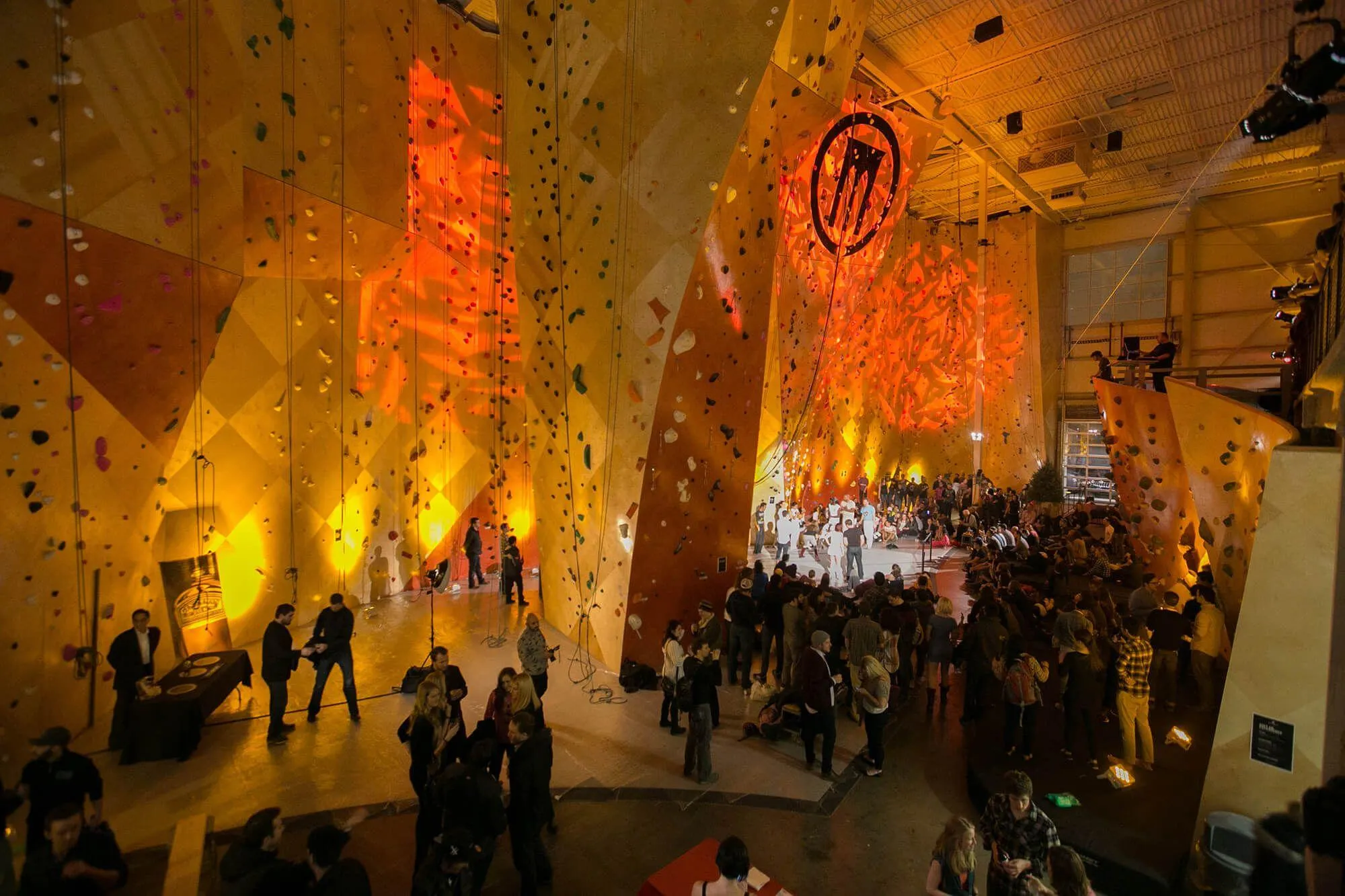 When you go with a custom designed ARC wall system for your gym, you immediately set your gym apart from the competition using traditional geometric wall systems. Our curved ARC walls can be the perfect backdrop for a community event, just like this one at BKB.
