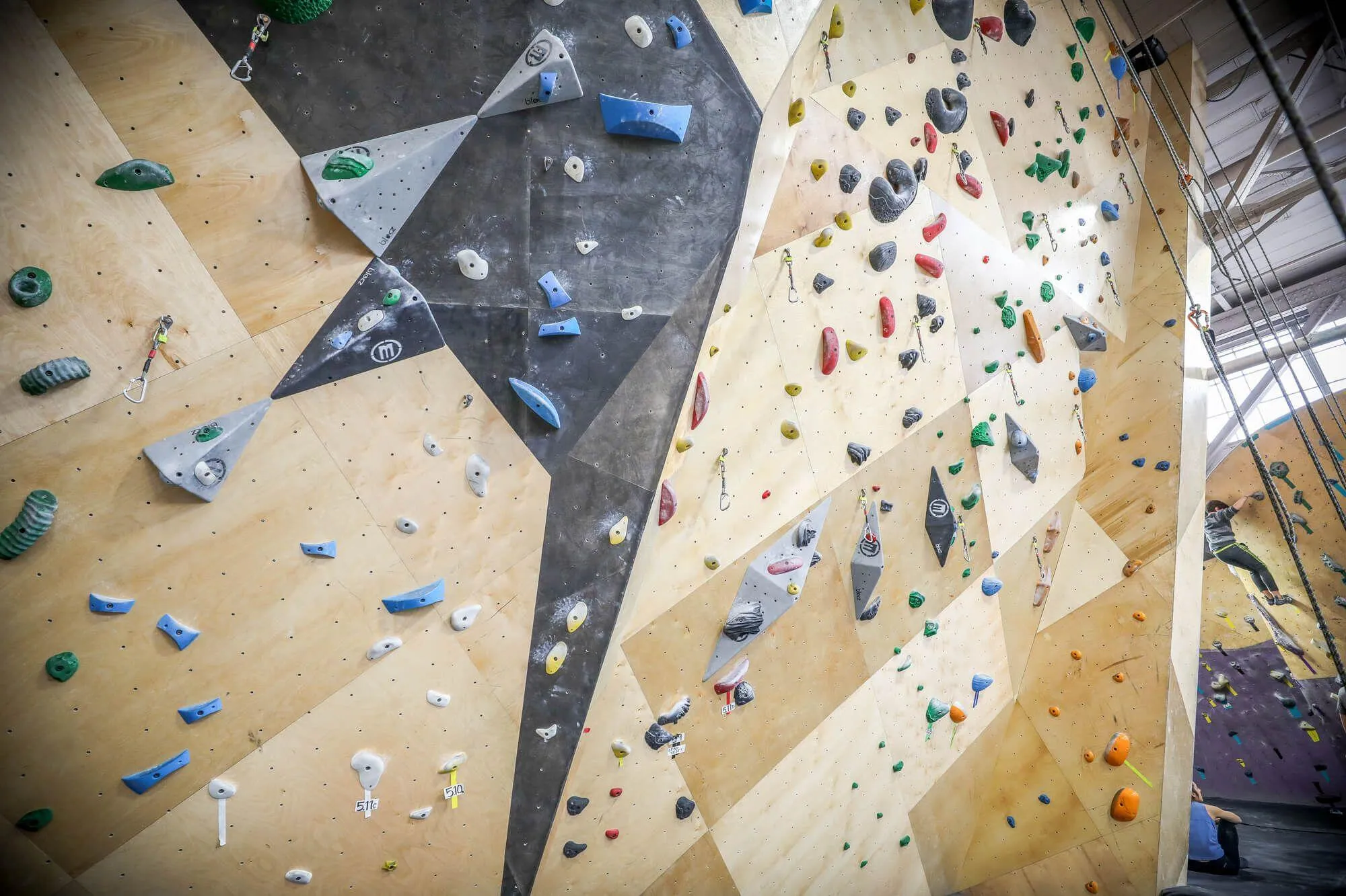 From this angle you can see how precise the seams and panel joints come together on Vertical Solutions' MLM geometric climbing walls. No room for error here, our construction method would instantly reveal anything less than perfection. 
