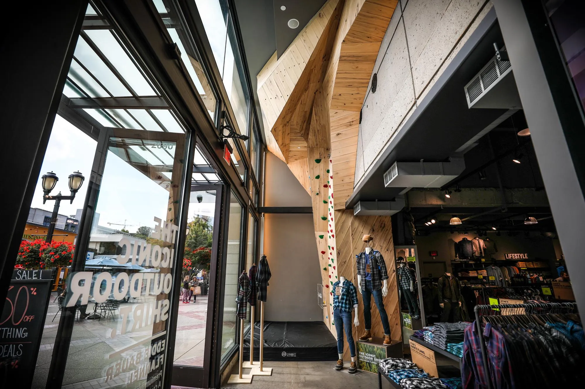 Eddie Bauer Flagship Store